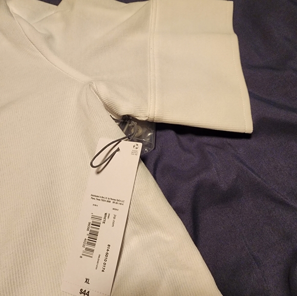 Liz Claiborne white button-up short sleeve top - Picture 3 of 4